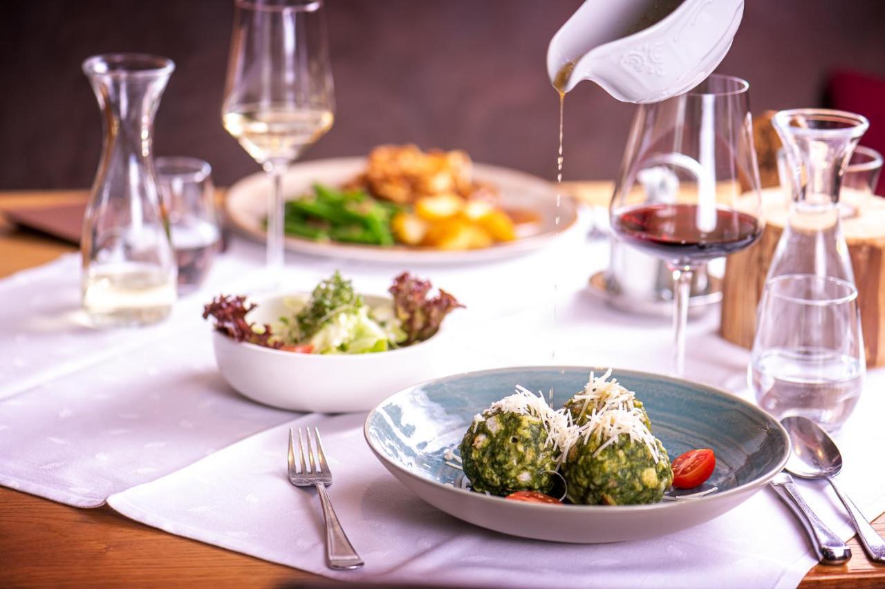 Pension Restaurant Dorfalm Leogang Ngoại thất bức ảnh